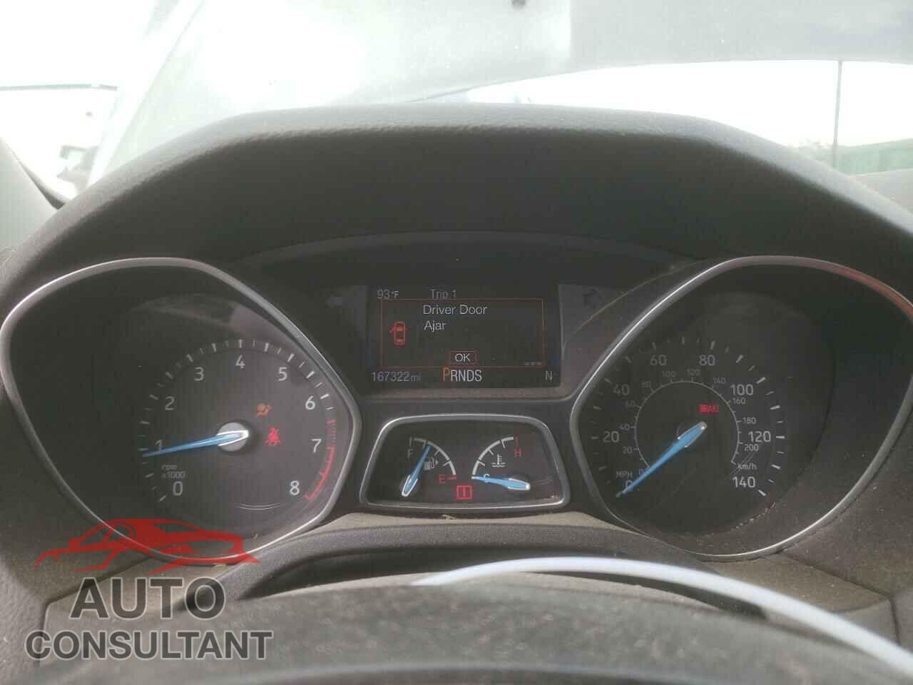 FORD FOCUS 2016 - 1FADP3N22GL259774