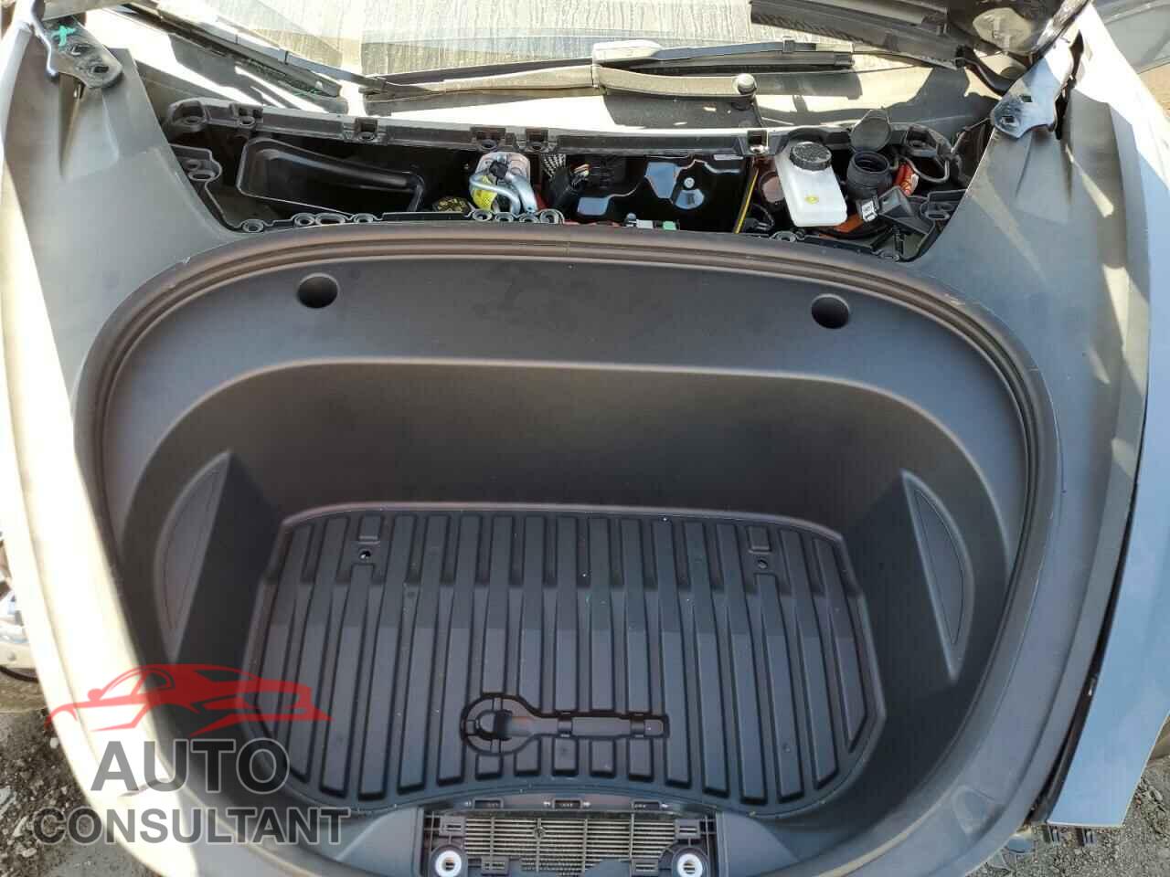 TESLA MODEL 3 2023 - 5YJ3E1EC0PF696331
