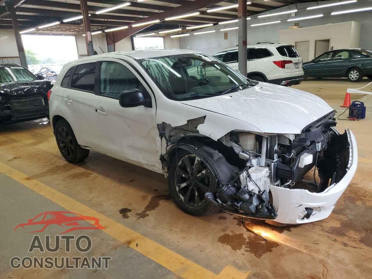 MITSUBISHI OUTLANDER 2015 - 4A4AR3AW2FE058629