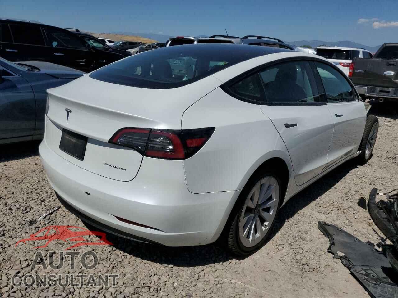 TESLA MODEL 3 2023 - 5YJ3E1EB3PF608248