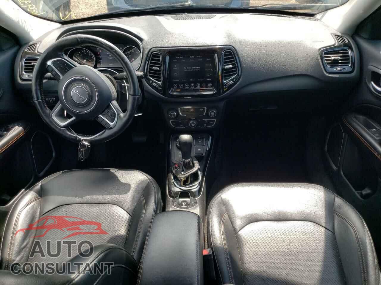 JEEP COMPASS 2020 - 3C4NJDCB7LT120053