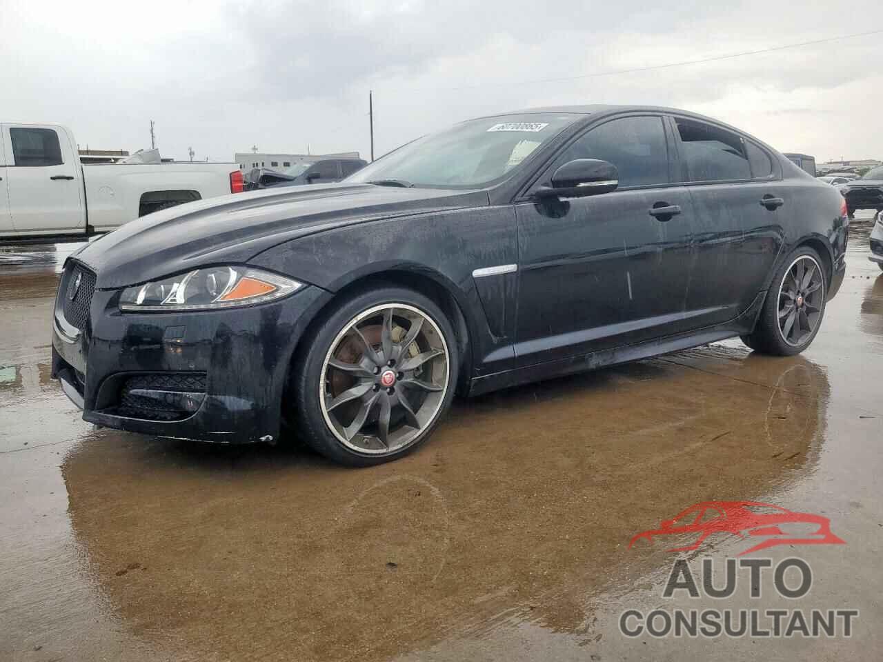 JAGUAR XF 2015 - SAJWA0F71F8U59206