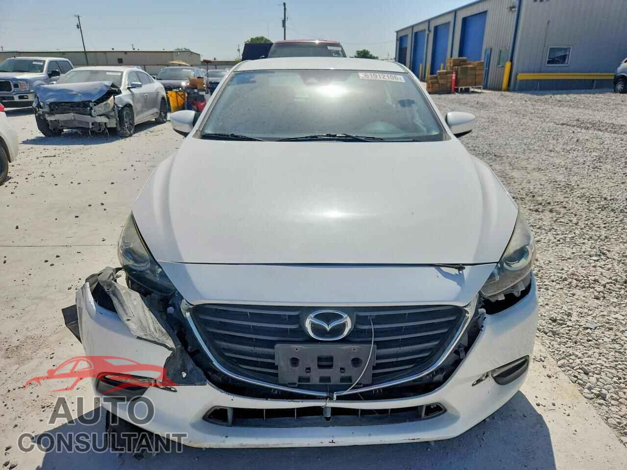 MAZDA 3 2017 - 3MZBN1V75HM109274