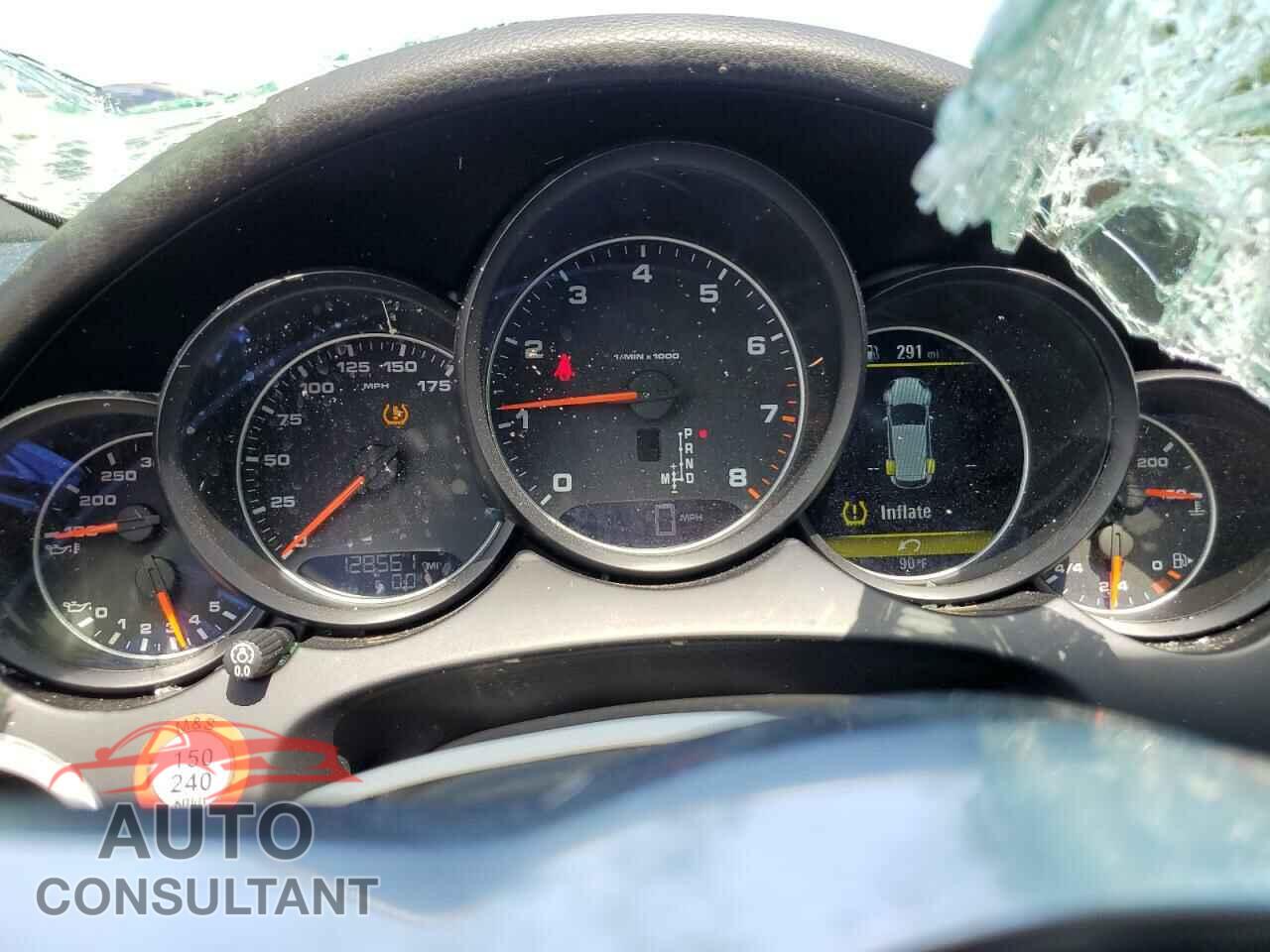 PORSCHE CAYENNE 2016 - WP1AA2A2XGKA10898