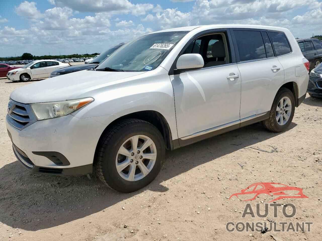 TOYOTA HIGHLANDER 2013 - 5TDBK3EH1DS212010