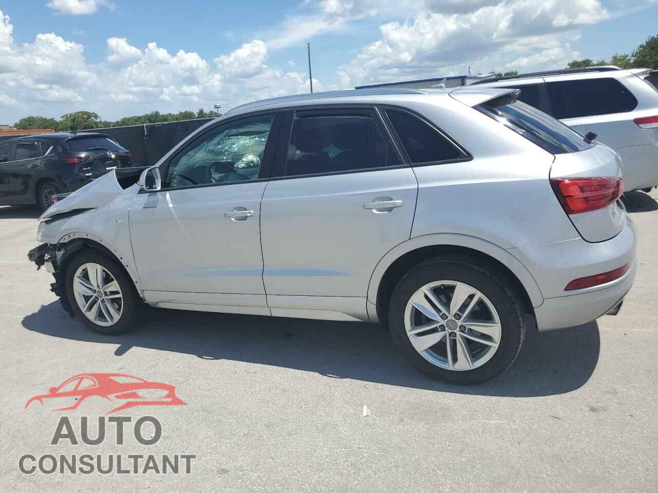 AUDI Q3 2018 - WA1BCCFS0JR013087