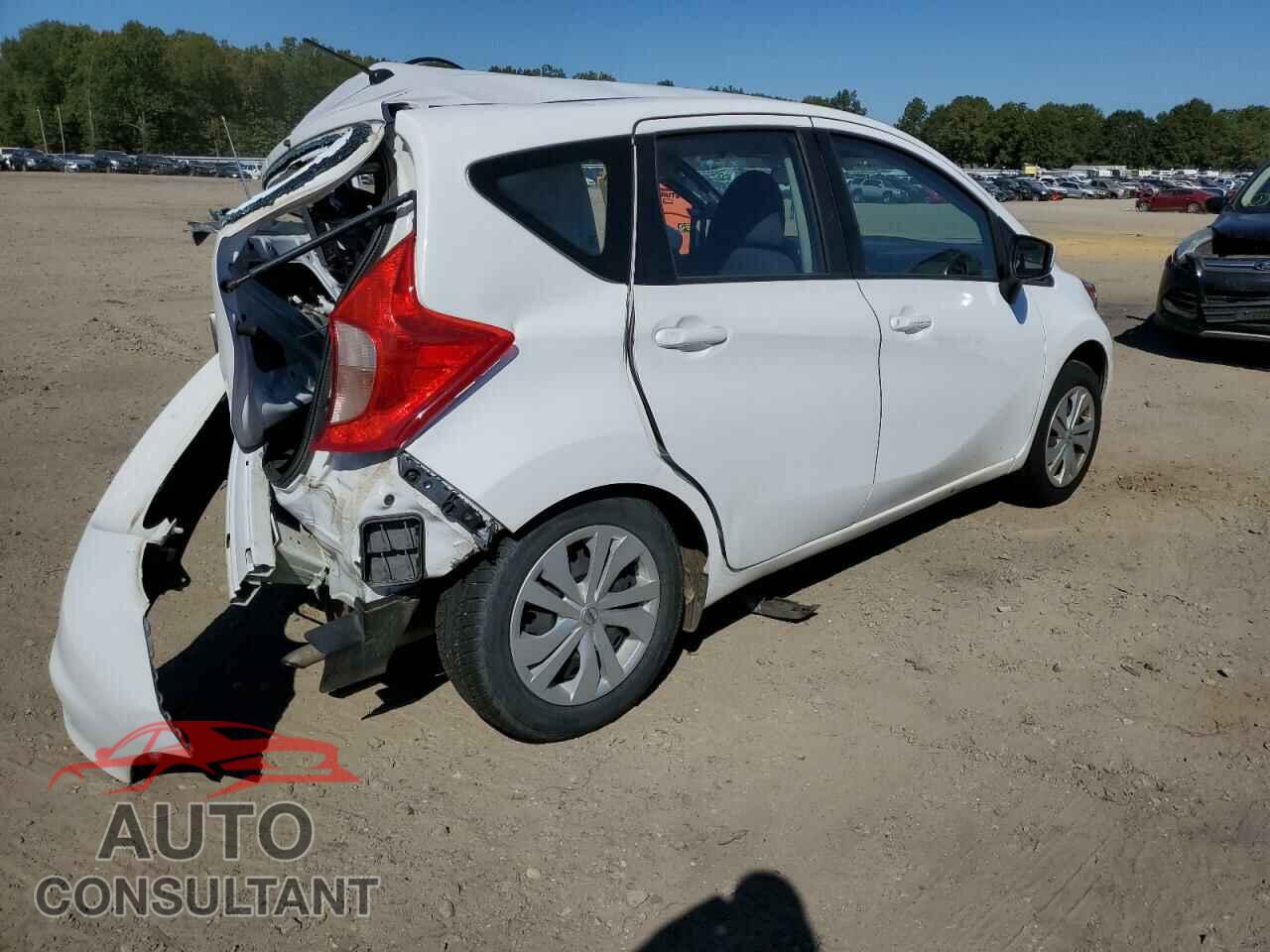 NISSAN VERSA 2019 - 3N1CE2CP3KL360228