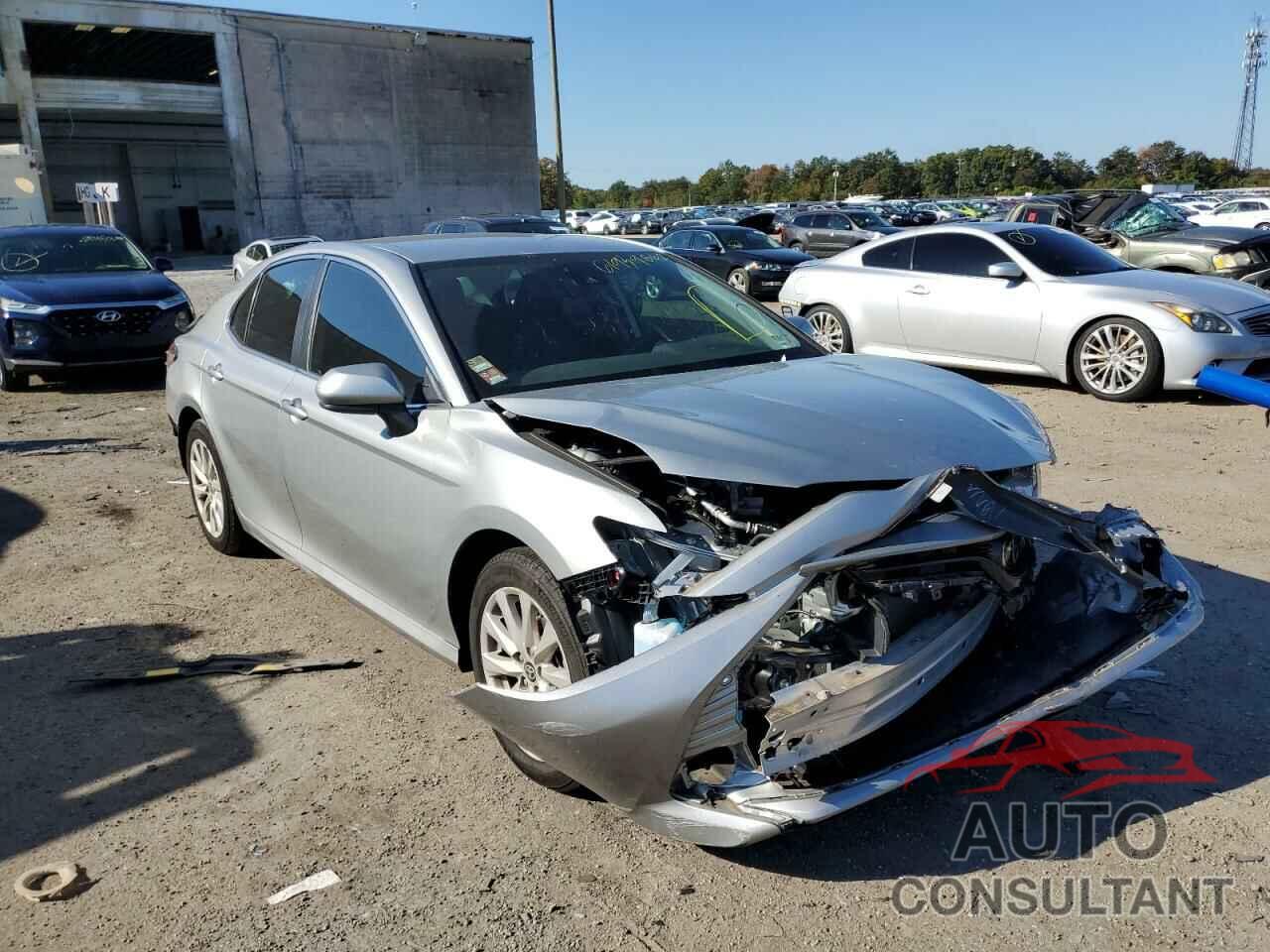 TOYOTA CAMRY 2020 - 4T1C11AK7LU401490