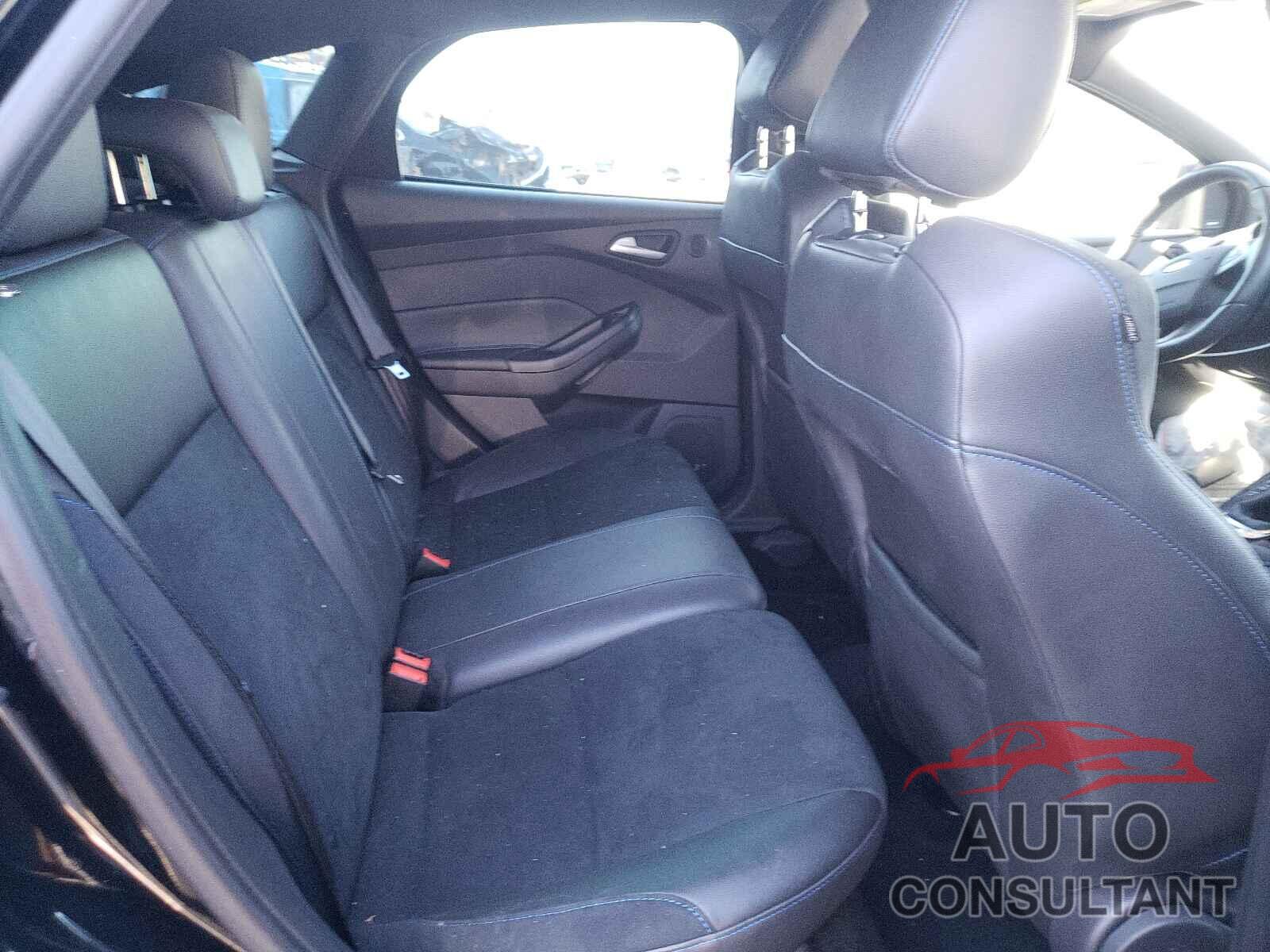 FORD FOCUS 2016 - WF0DP3TH6G4115833