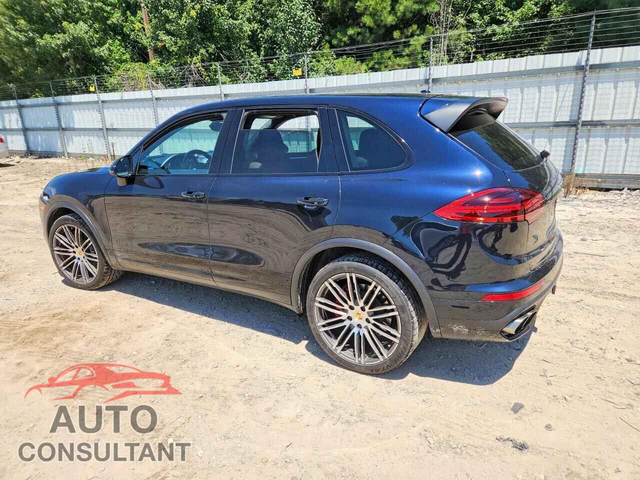 PORSCHE CAYENNE 2017 - WP1AC2A26HLA93073