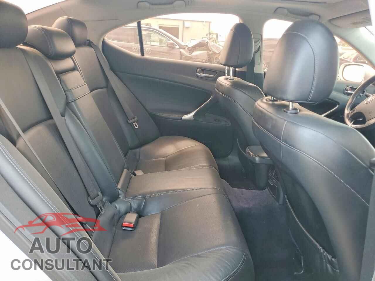 LEXUS IS 2010 - JTHCF5C27A2034303