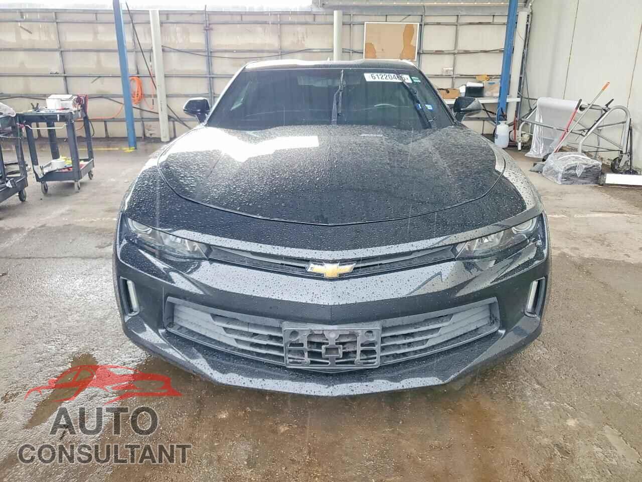 CHEVROLET CAMARO 2017 - 1G1FB1RX6H0164643