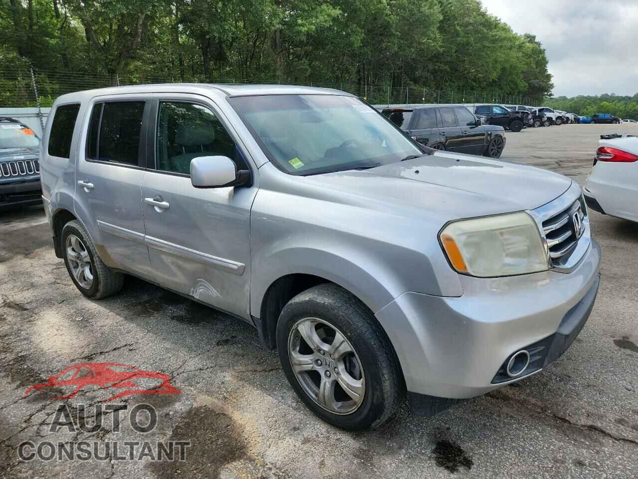 HONDA PILOT 2013 - 5FNYF3H70DB040607