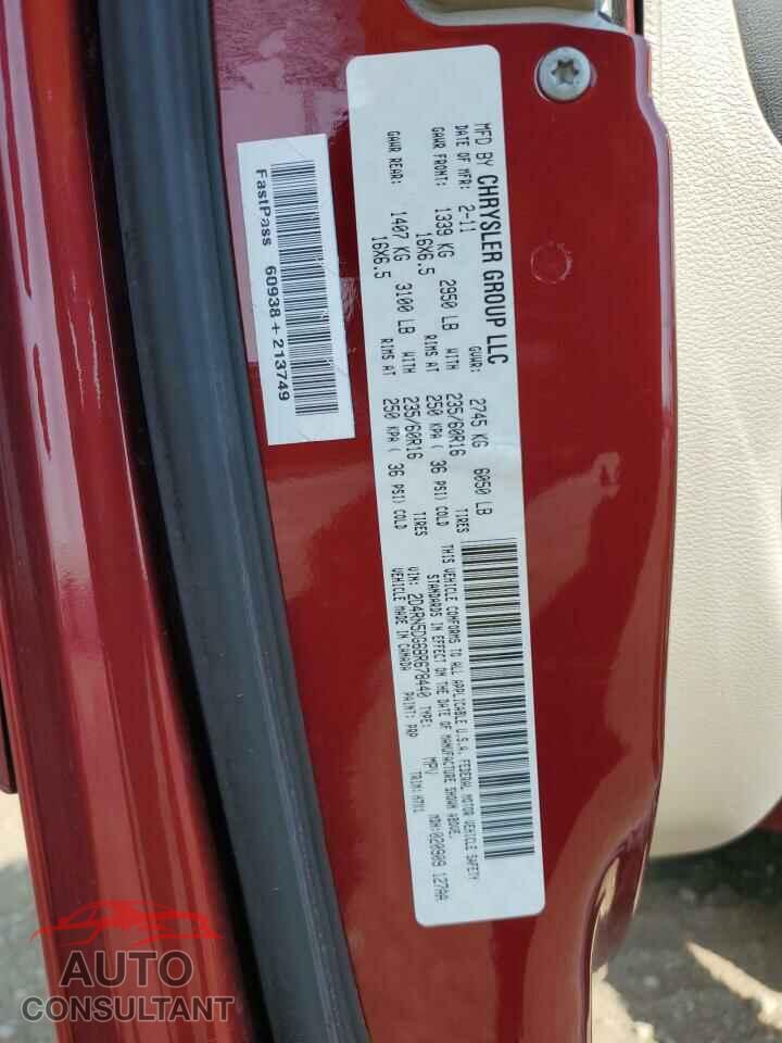 DODGE CARAVAN 2011 - 2D4RN5DG6BR678440