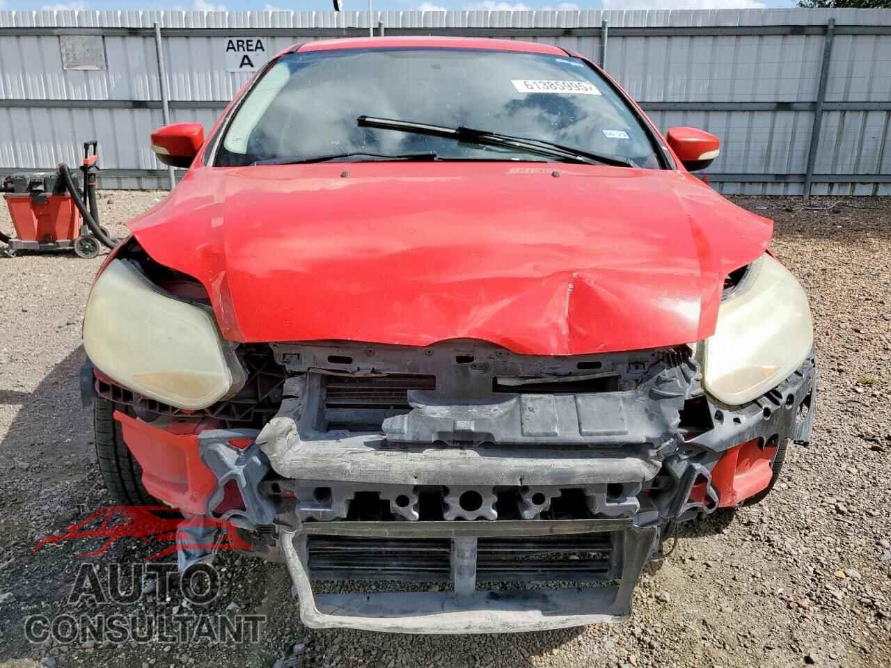 FORD FOCUS 2014 - 1FADP3F20EL145512