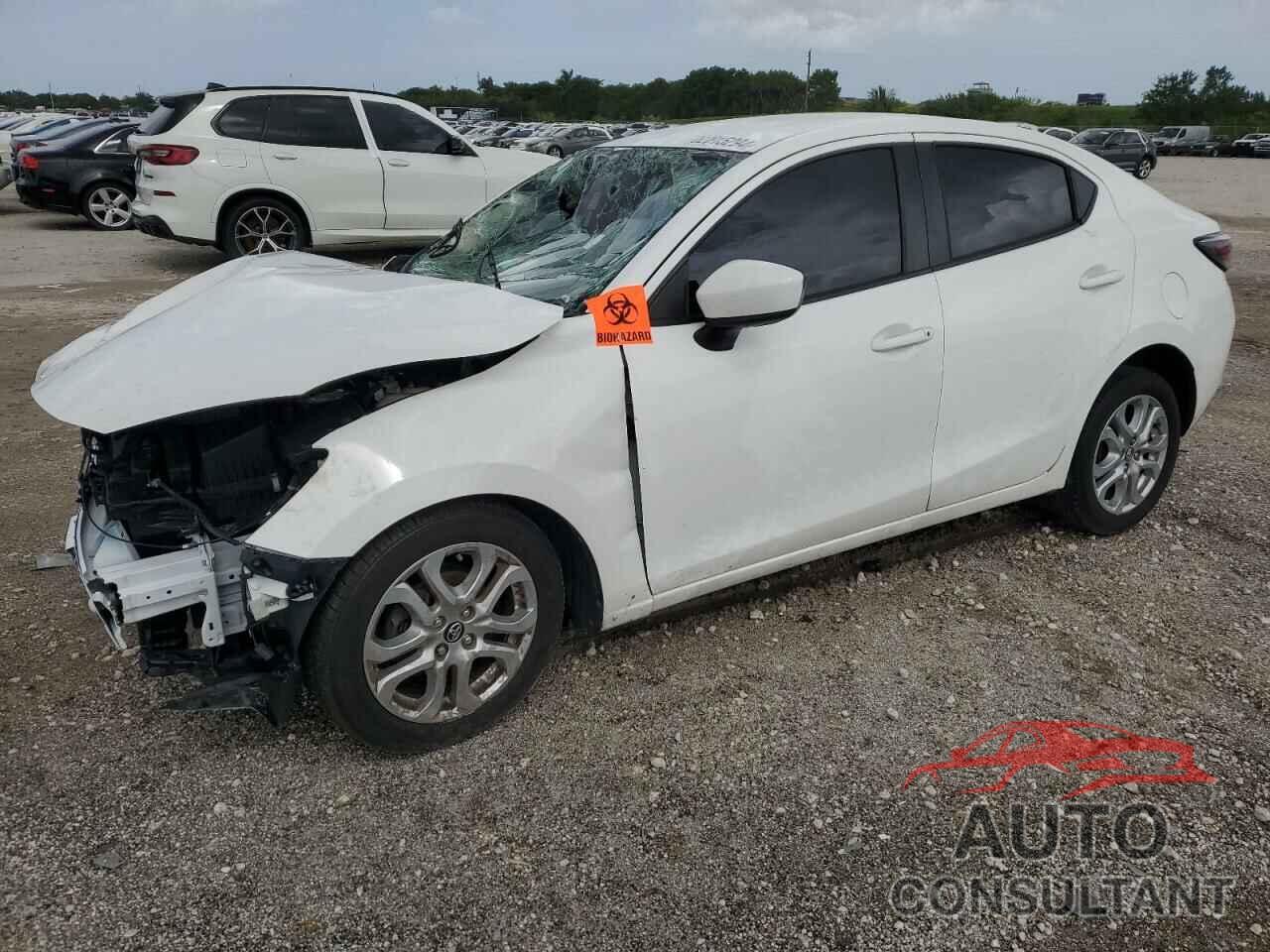 TOYOTA YARIS 2018 - 3MYDLBYV4JY323111