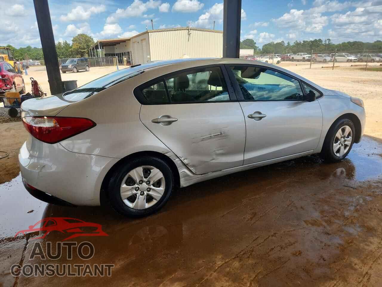 KIA FORTE 2015 - KNAFK4A67F5433404