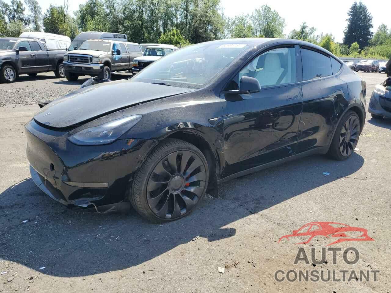 TESLA MODEL Y 2023 - 7SAYGDEF2PF814121