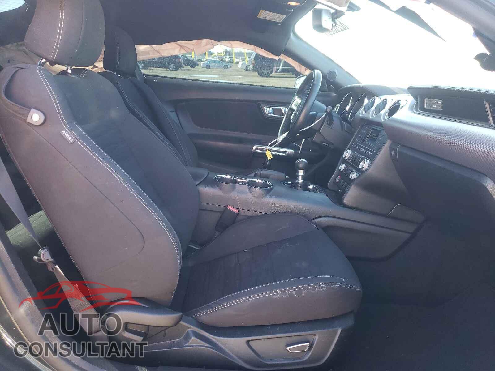 FORD MUSTANG 2016 - 1FA6P8CF3G5252946