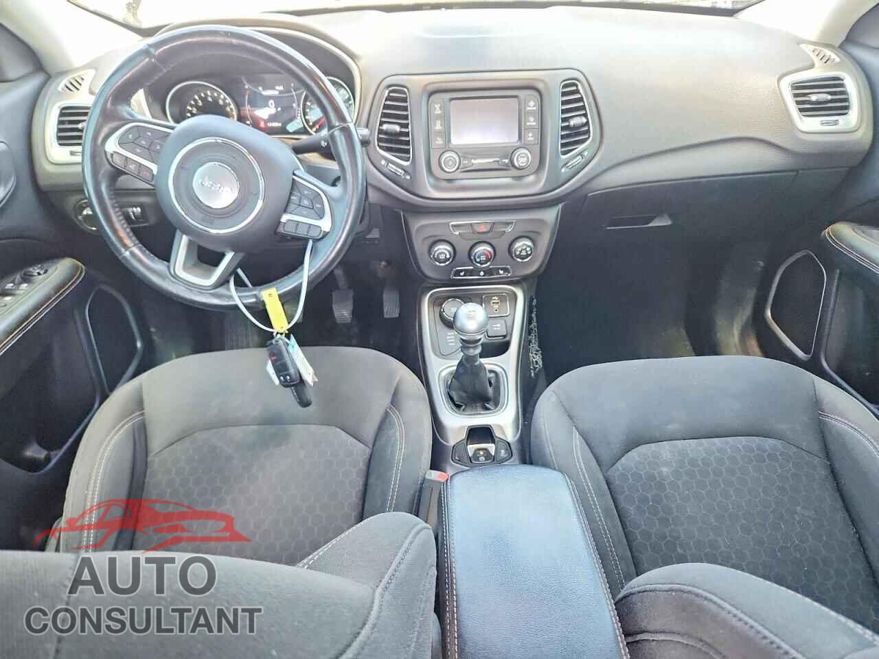 JEEP COMPASS 2017 - 3C4NJDAB9HT647277
