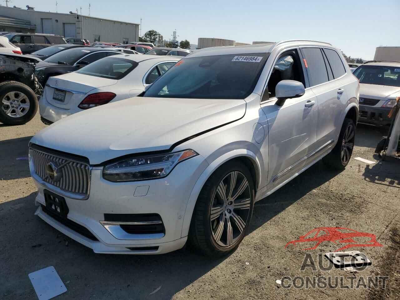 VOLVO XC90 PLUS 2024 - YV4H60CE0R1153619