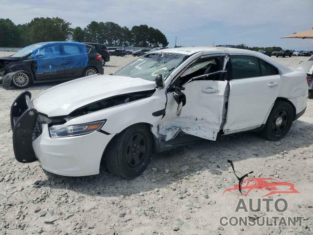 FORD TAURUS 2019 - 1FAHP2MK7KG113594