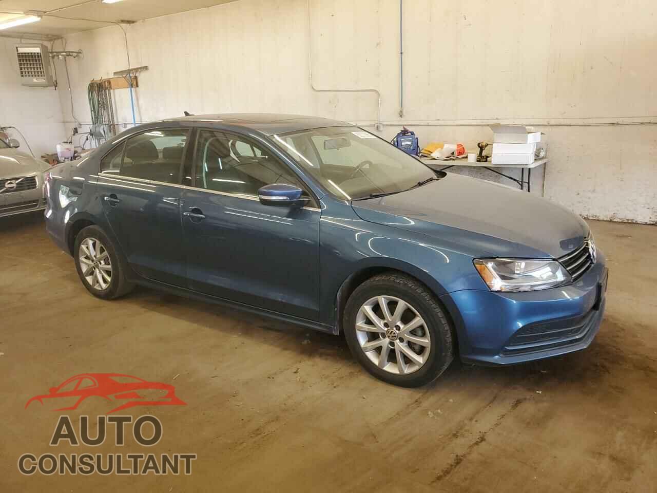 VOLKSWAGEN JETTA 2017 - 3VWDB7AJ1HM345331