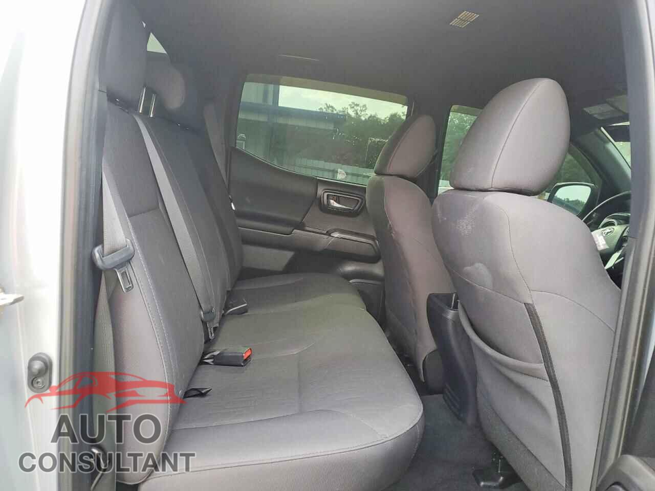 TOYOTA TACOMA 2019 - 3TMCZ5ANXKM228551