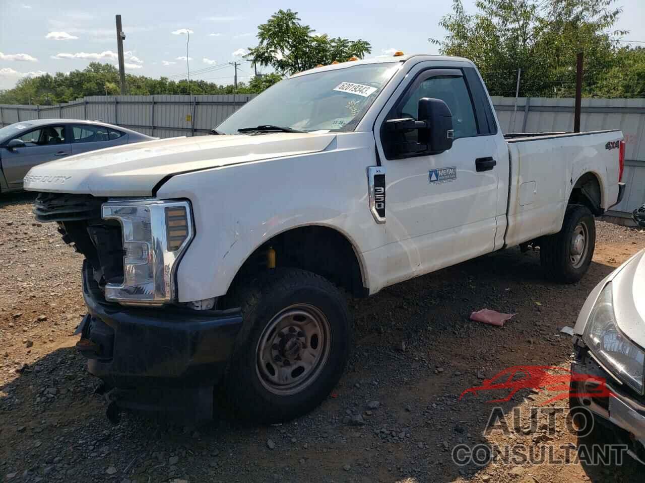 FORD F350 2019 - 1FTRF3B65KEE56817