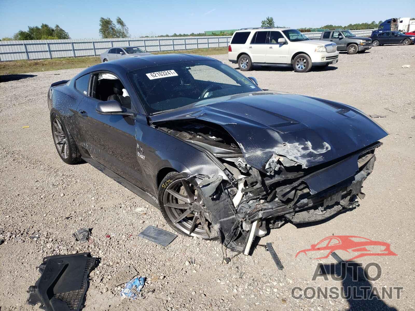 FORD MUSTANG 2019 - 1FA6P8CF8K5123108