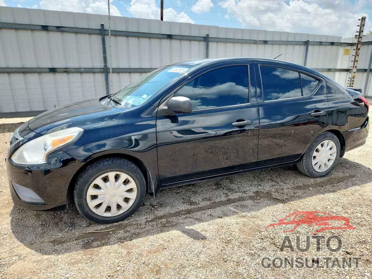 NISSAN VERSA 2015 - 3N1CN7AP5FL940876