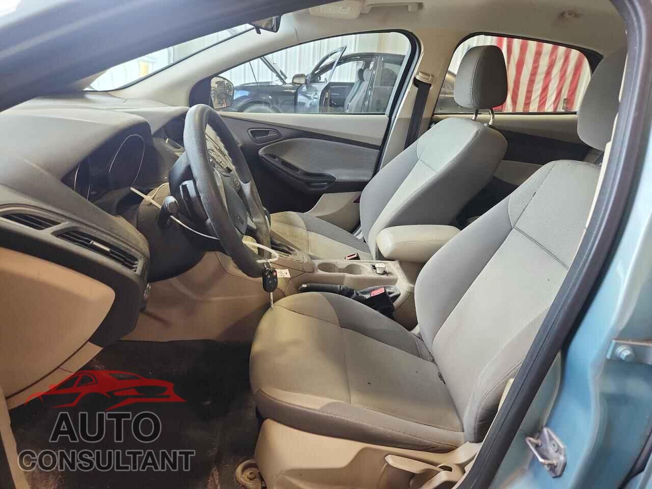 FORD FOCUS 2012 - 1FAHP3F21CL220569