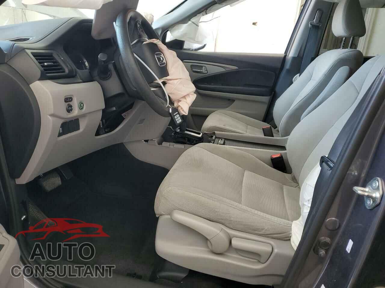 HONDA PILOT 2018 - 5FNYF5H13JB029491