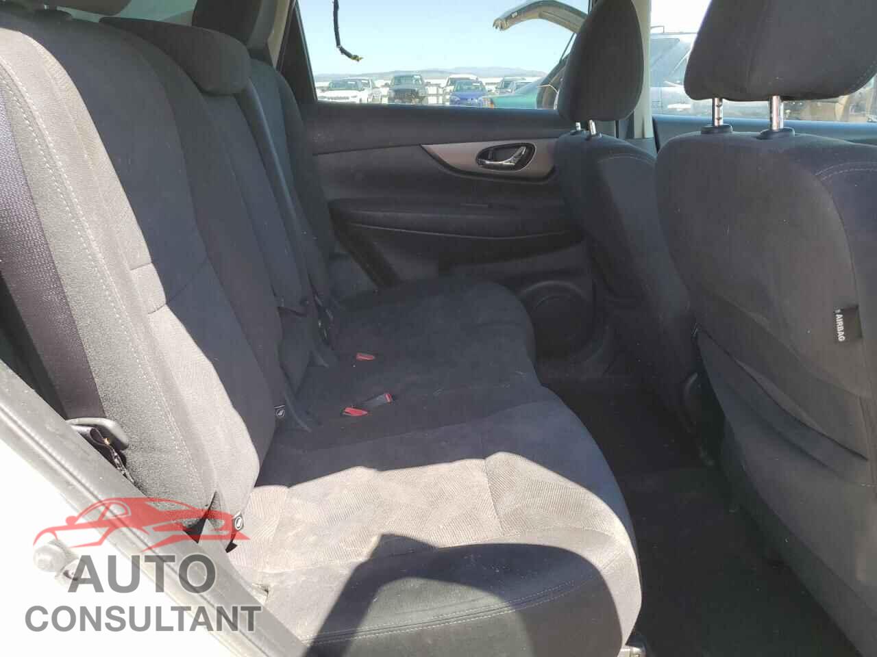NISSAN ROGUE 2016 - KNMAT2MV2GP710967