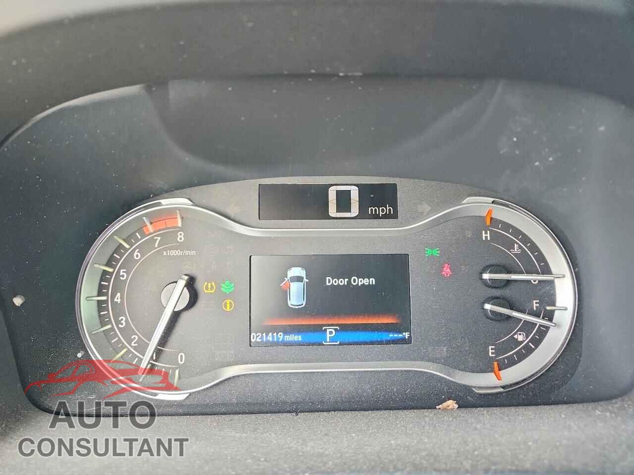 HONDA PILOT 2017 - 5FNYF5H97HB015576