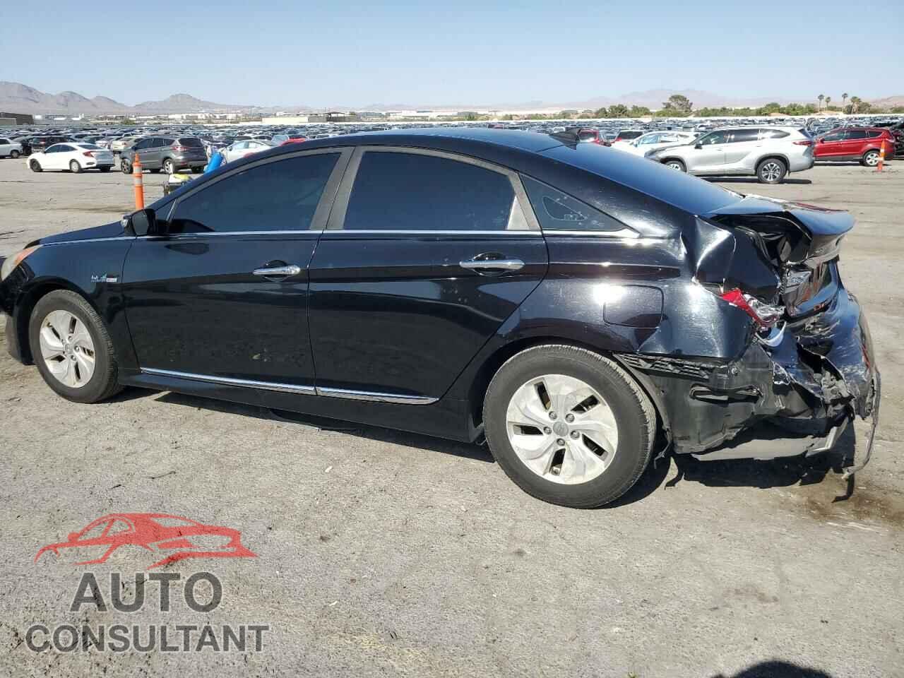 HYUNDAI SONATA 2013 - KMHEC4A49DA088886