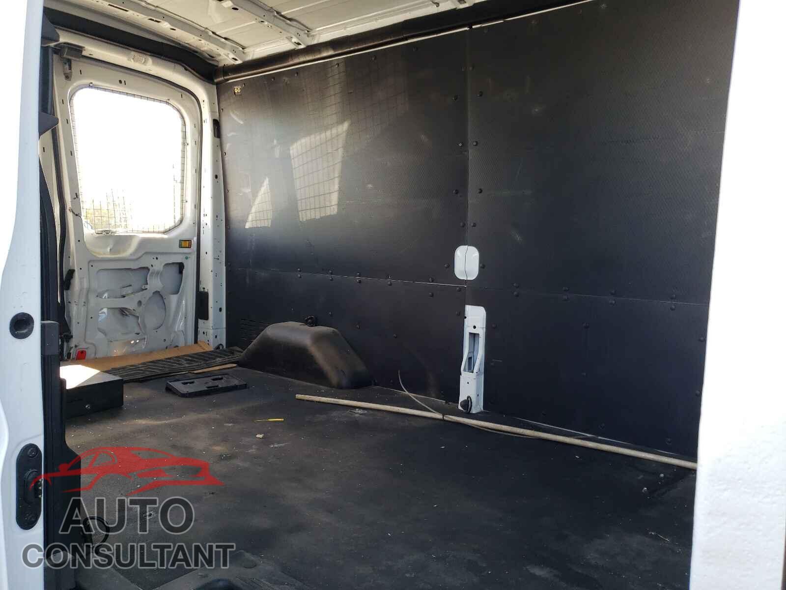 FORD TRANSIT CO 2019 - 1FTYR2CM9KKA75824