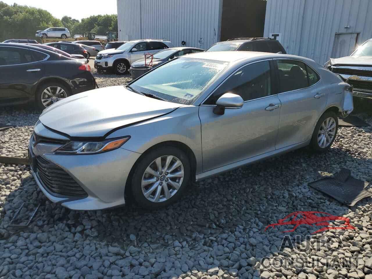 TOYOTA CAMRY 2019 - 4T1B11HKXKU203843