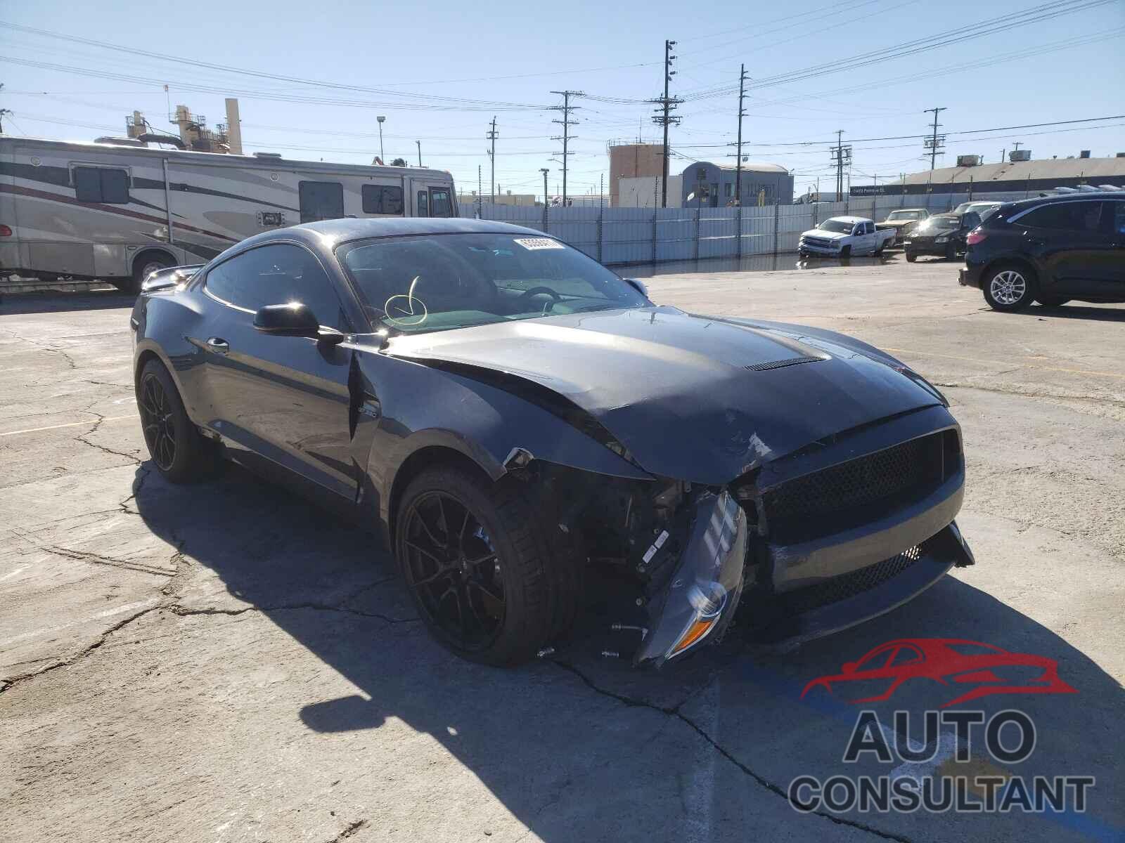 FORD MUSTANG 2020 - 1FA6P8JZ0L5551947