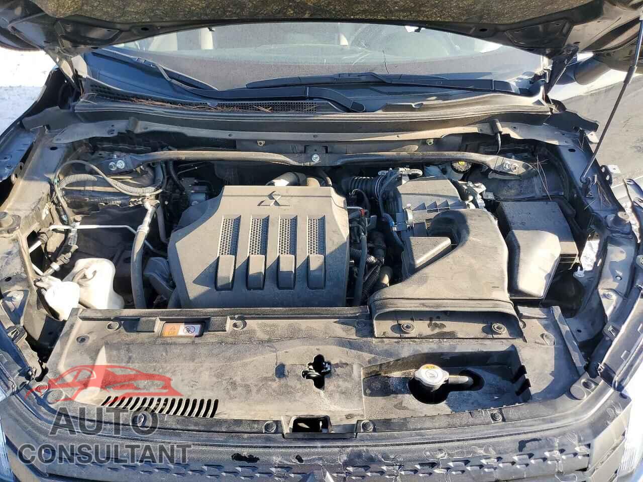 MITSUBISHI ECLIPSE 2023 - JA4ATWAA3PZ039672