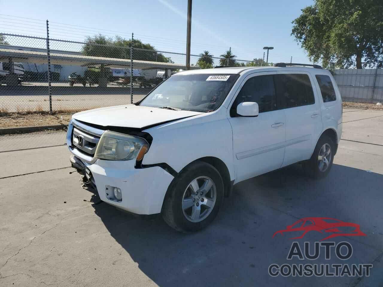 HONDA PILOT 2011 - 5FNYF3H57BB004702