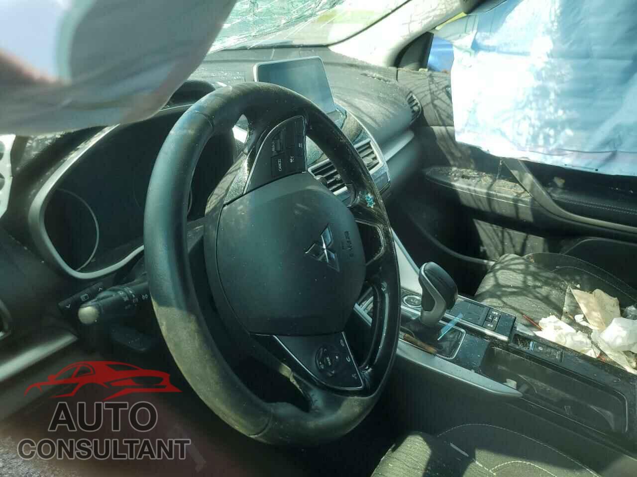MITSUBISHI ECLIPSE 2018 - JA4AT4AA9JZ607564