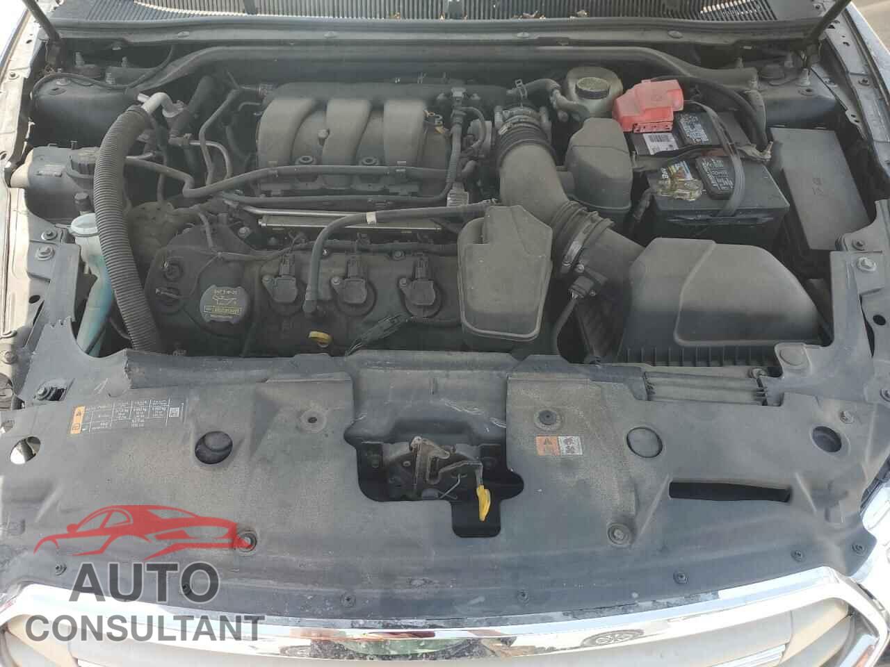FORD TAURUS 2013 - 1FAHP2D83DG210430