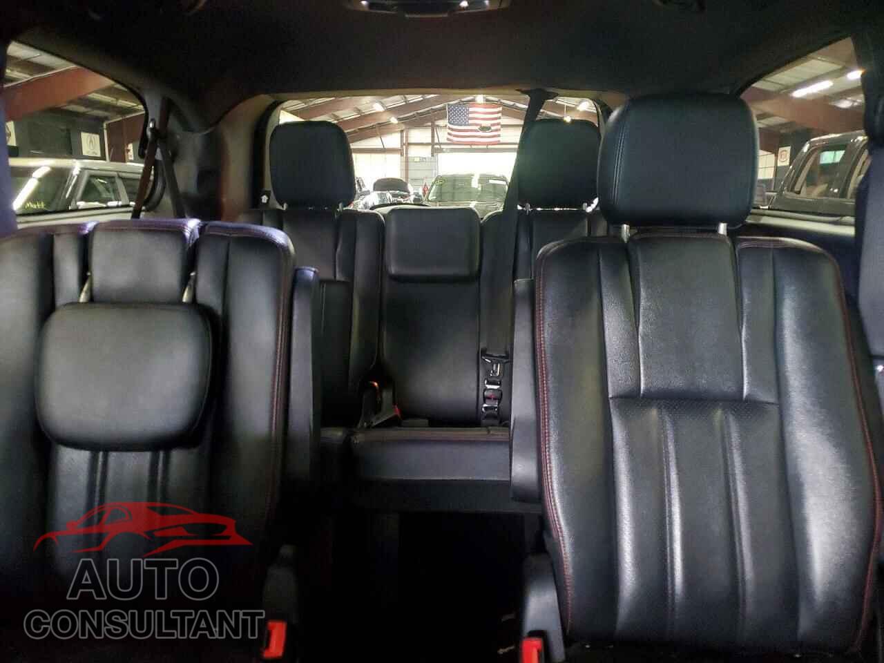 DODGE CARAVAN 2018 - 2C4RDGEG2JR283924