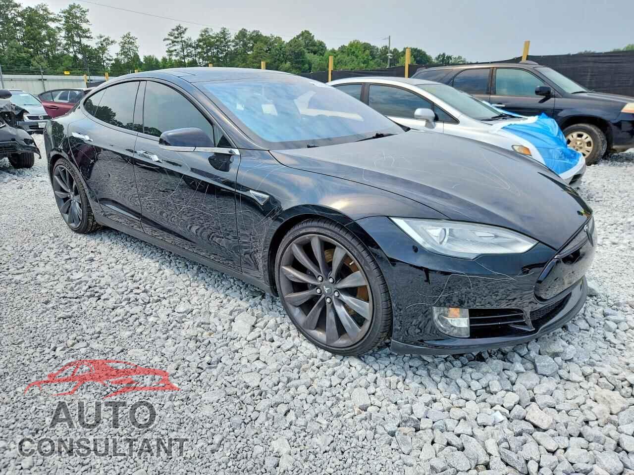TESLA MODEL S 2013 - 5YJSA1CP6DFP07910