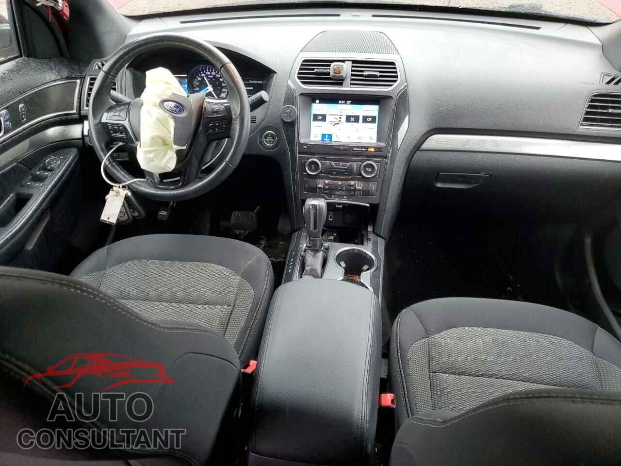 FORD EXPLORER 2018 - 1FM5K8D82JGB82139