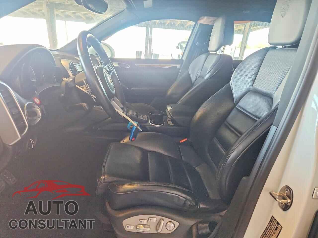 PORSCHE CAYENNE 2016 - WP1AE2A2XGLA62742