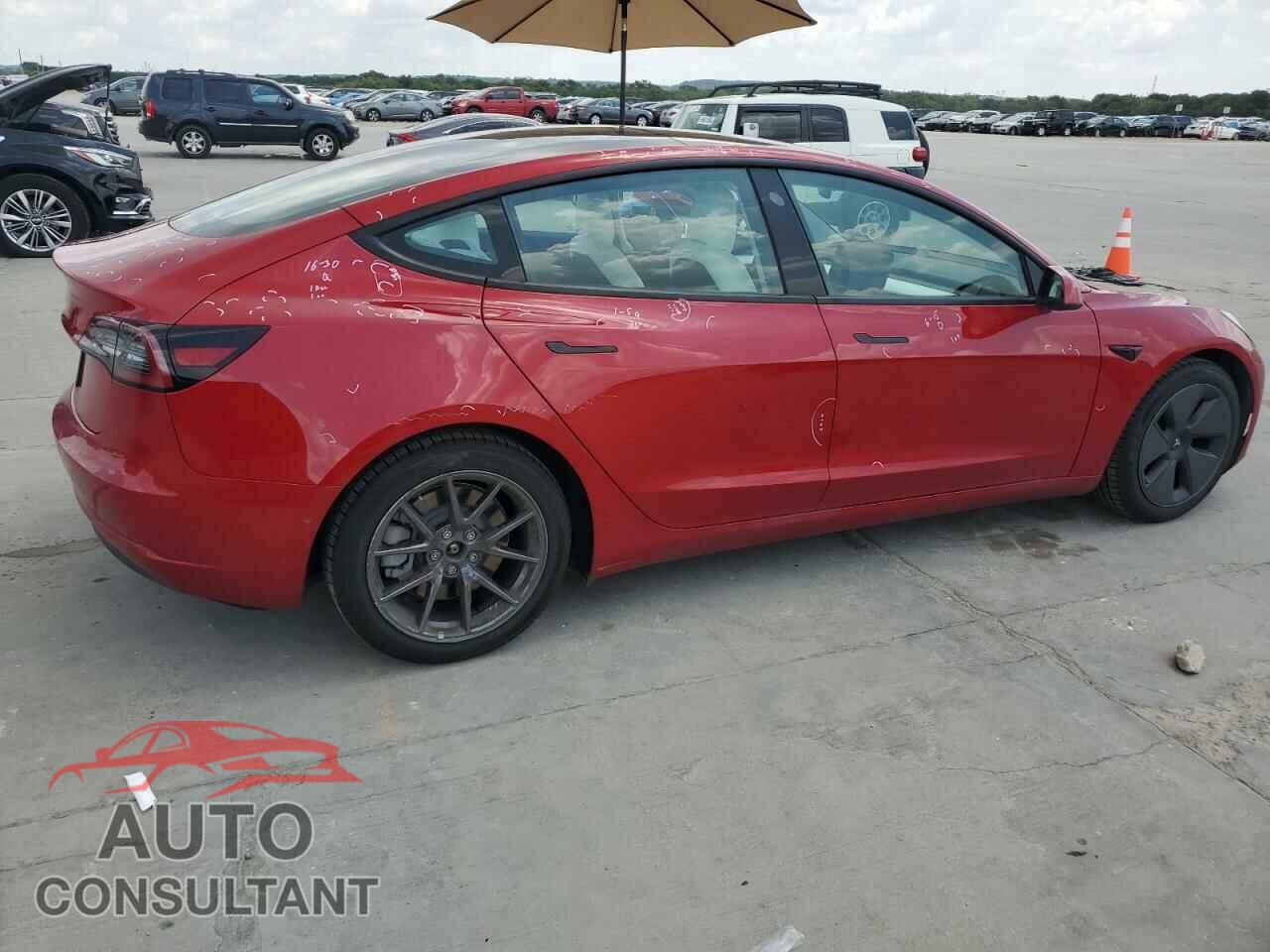 TESLA MODEL 3 2021 - 5YJ3E1EAXMF978258