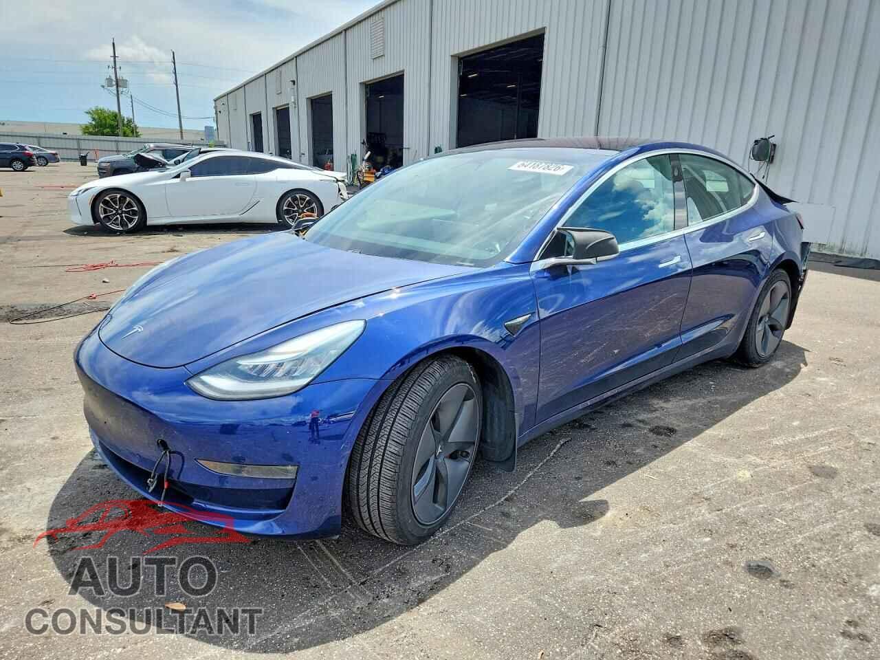 TESLA MODEL 3 2018 - 5YJ3E1EB0JF115182