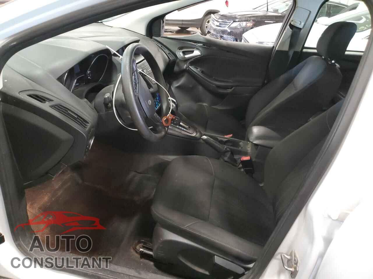 FORD FOCUS 2016 - 1FADP3FE7GL403909